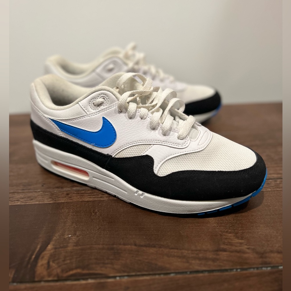 Nike Air